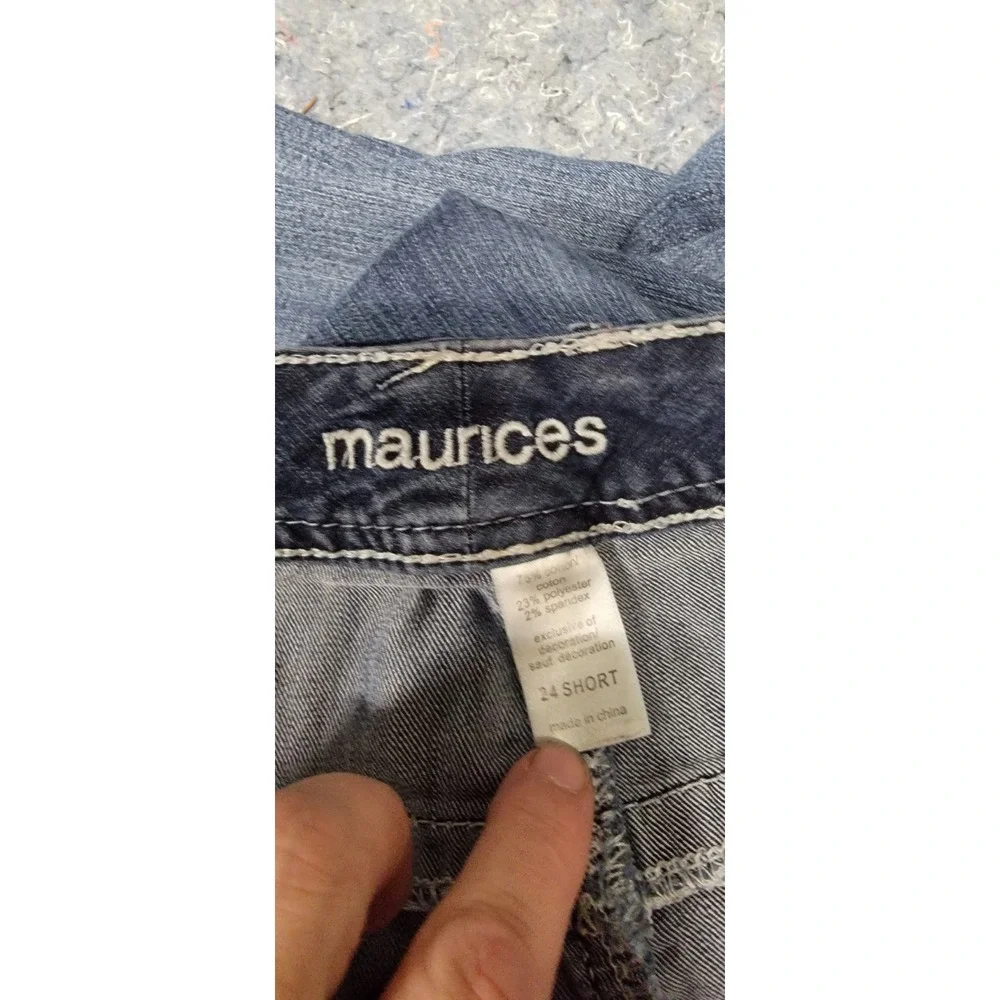 Maurices‎ White Gold Stitching Rhinestones Blue Jeans Size 24 Short